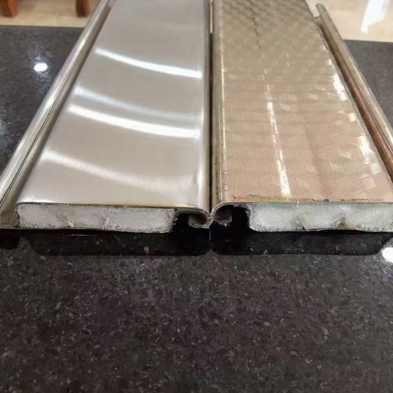 Cửa chớp lăn nhà để xe hạng nặng